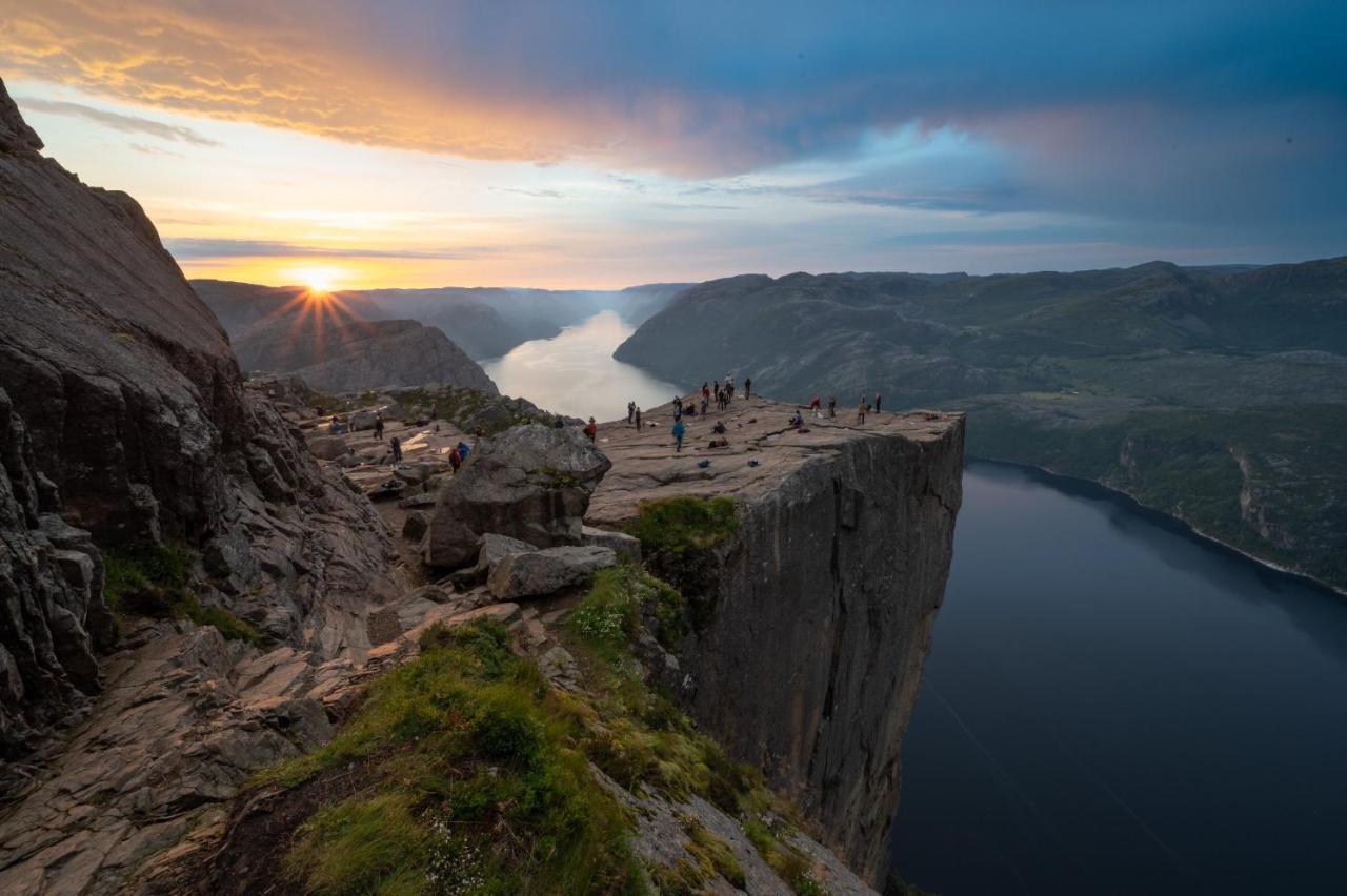 Hjelmeland Camping&Hostel Nøkling Eksteriør bilde